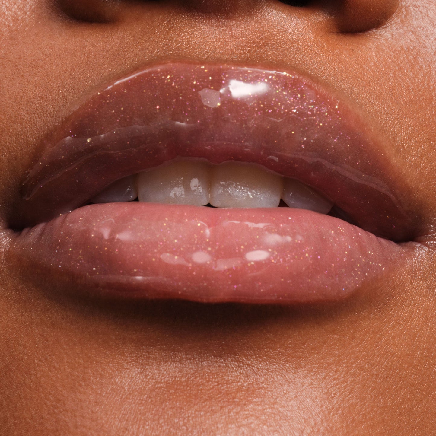 phyto-glow-lip-balm-shimmer-stardust-v4 NATR-10131-Phyto-Glow-Lip-Hover-Stardust.jpg