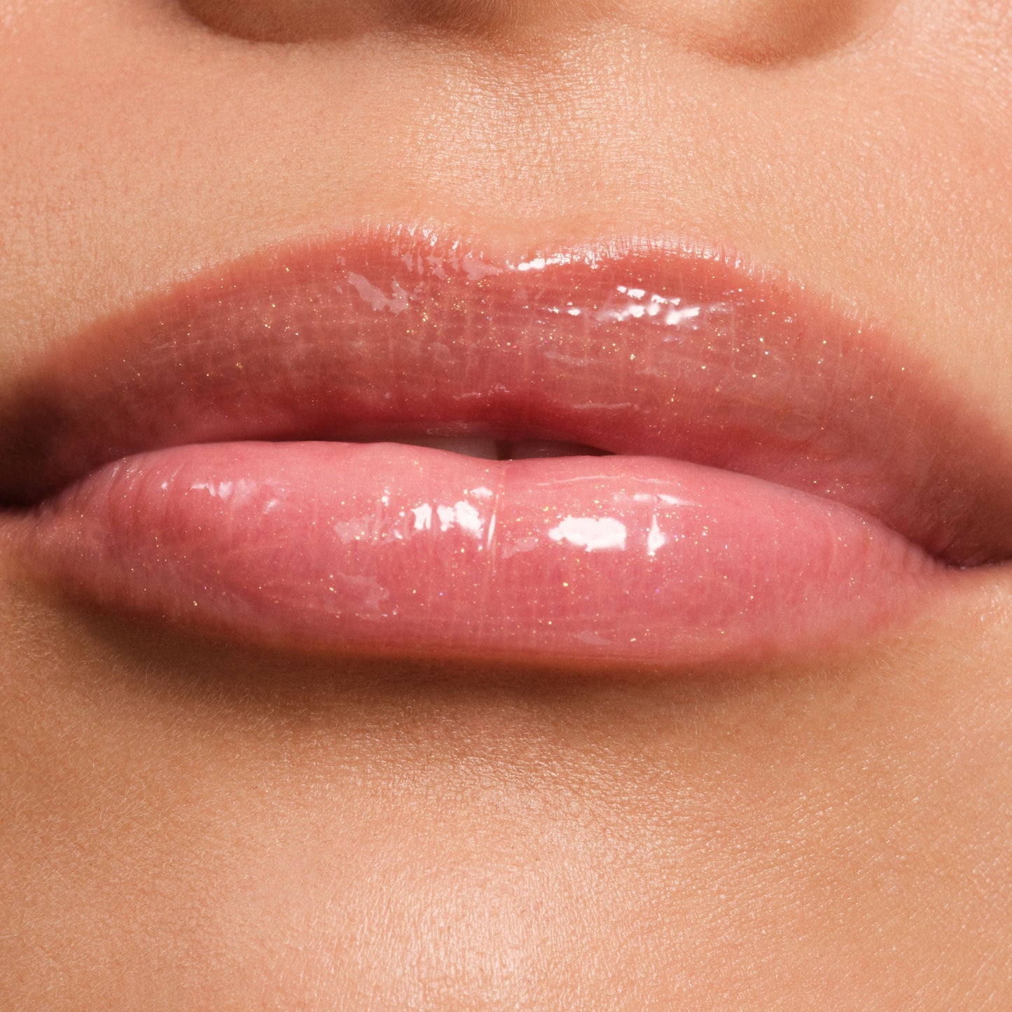 phyto-glow-lip-balm-shimmer-cosmic-n3 NATR-10134-Phyto-Glow-Lip-Hover-Cosmic.jpg