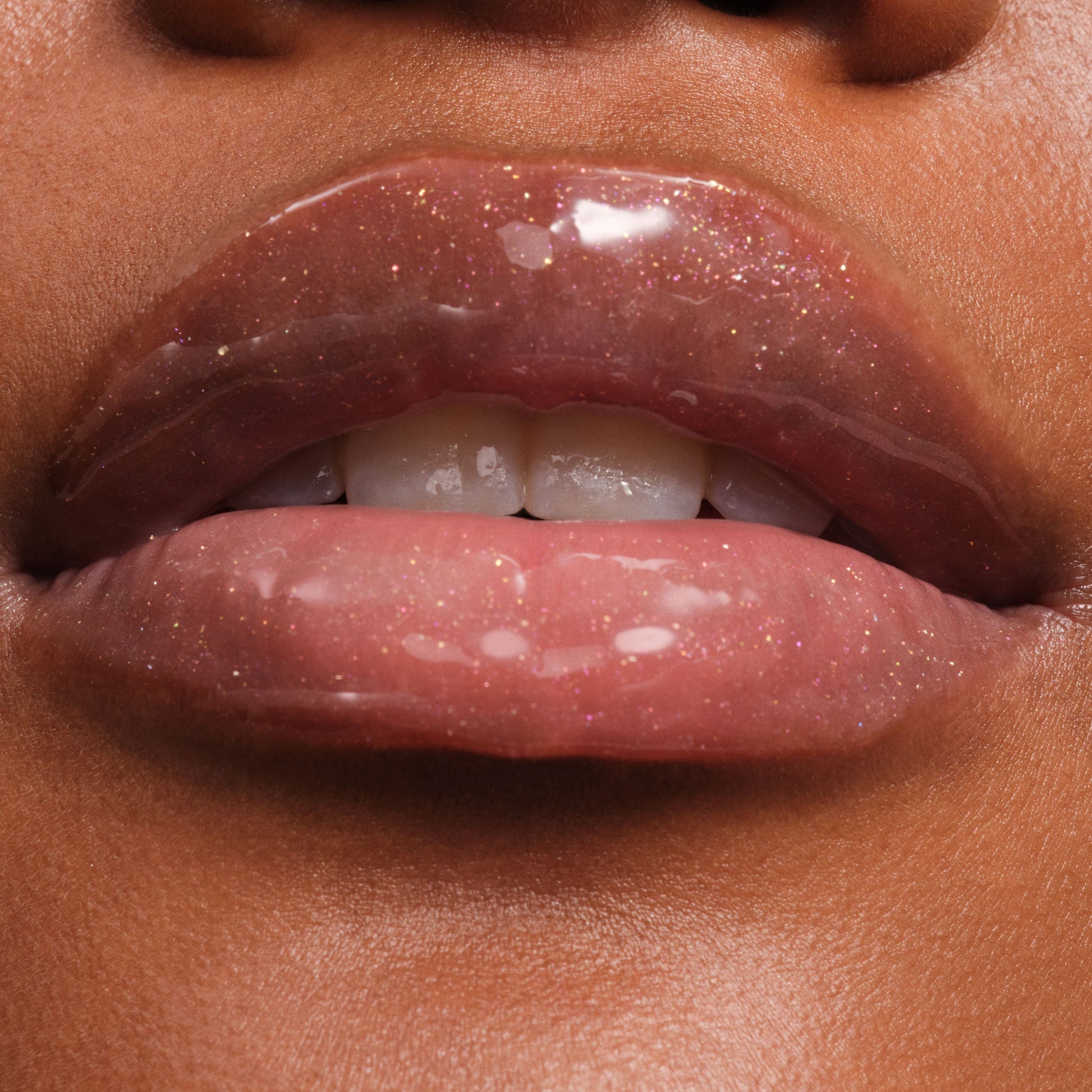 phyto-glow-lip-balm-shimmer-stardust-v4 NATR-10131-Phyto-Glow-Lip-Hover-Stardust.jpg