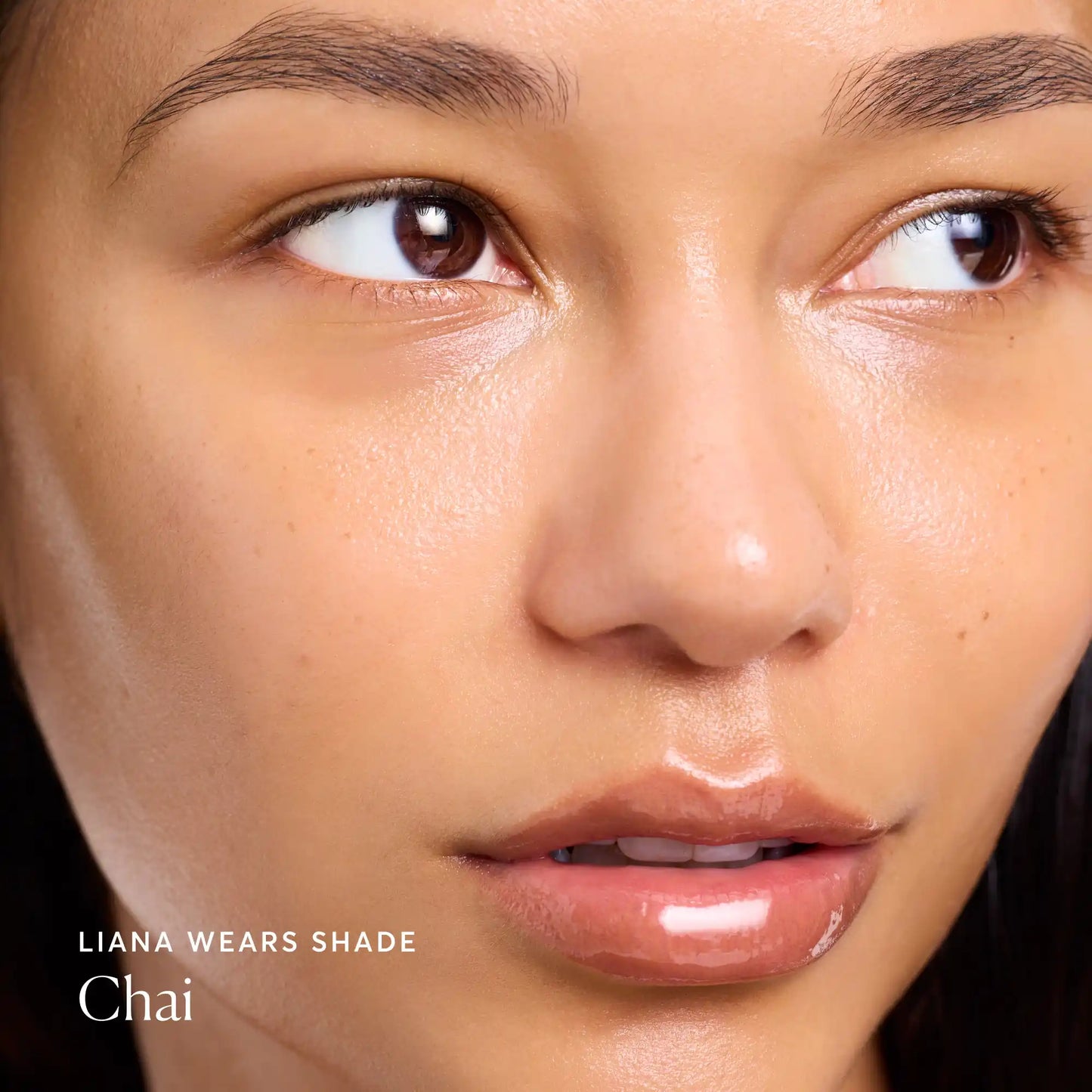 phyto-glow-lip-balm-chai-o4 NATR-60111-Alt-Images-Phyto-Glow-Lip-Balm-Chai-04.webp