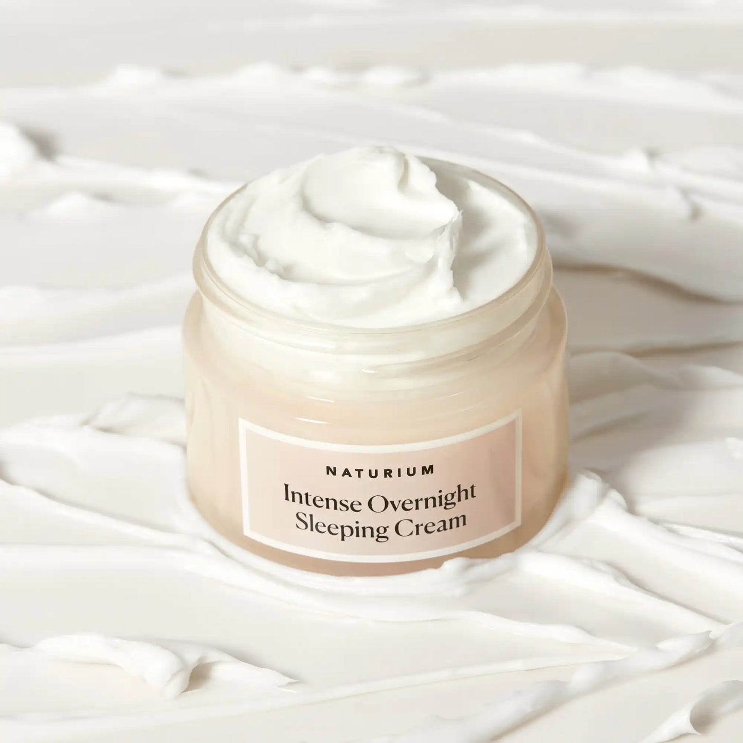 intense-overnight-sleeping-cream-r6 sleepingcream_0880-crop_1.webp